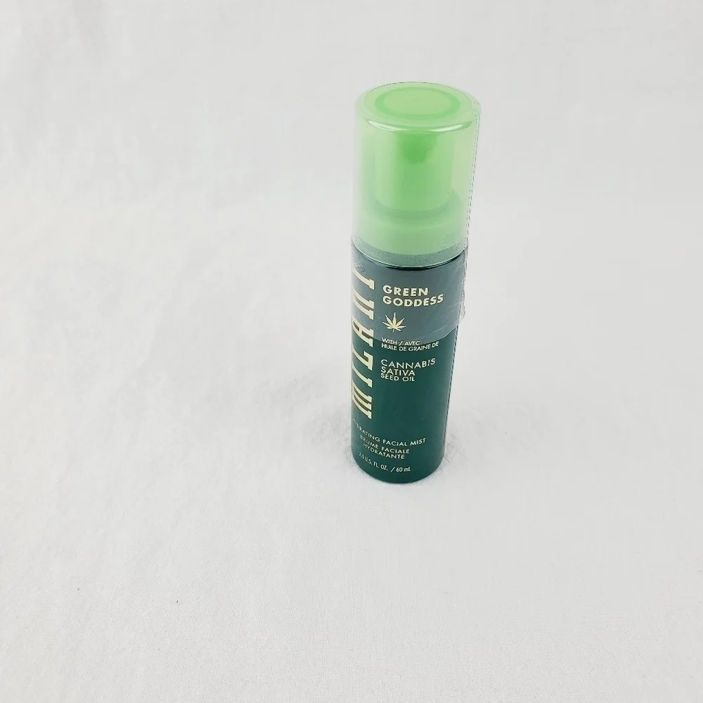 Milani hydrating facial mist